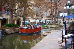 San-Antoinio-Riverwalk-14-scaled