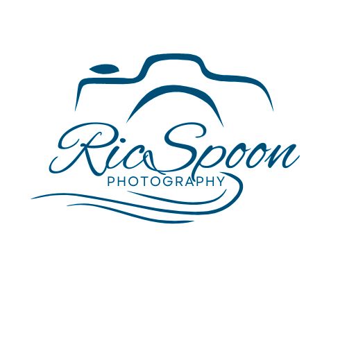 Blue Logo of RicSpoon Photography